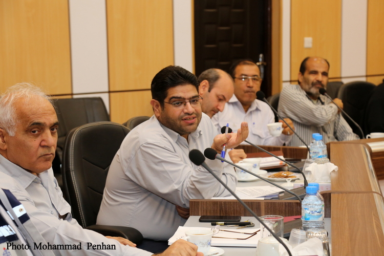 نشست بررسی عملکرد خدمات پشتیبانی 19