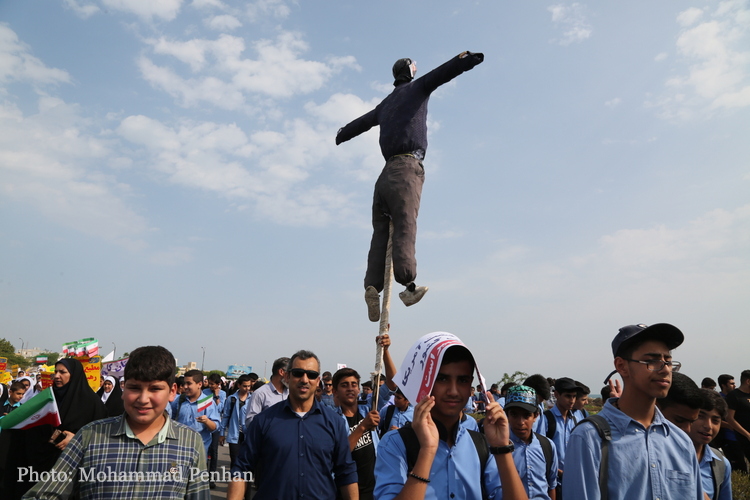 راهپیمایی 13 آبان  17
