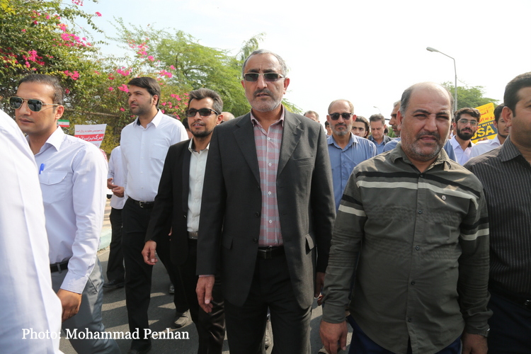 راهپیمایی 13 آبان  28