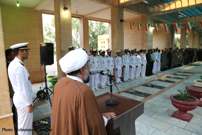 غبارروبی گلزار شهدا 7