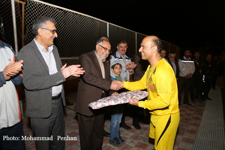 مینی فوتبال کارگری 24