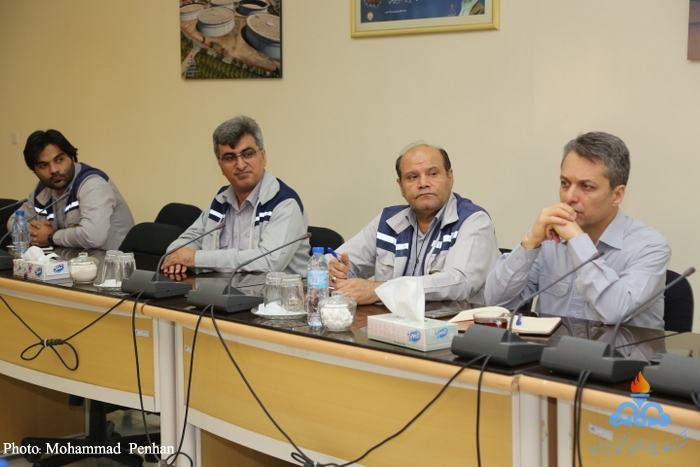 تجلیل از فعالین hse 2