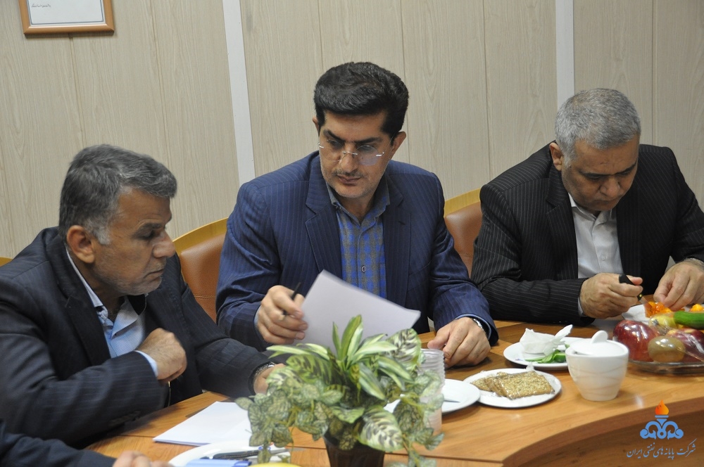 نشست با بهداشت و درمان  11