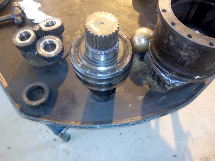 تعمیر تجهیز شناور هفت تیر 7