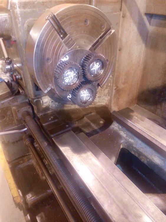 تعمیر تجهیز شناور هفت تیر 8