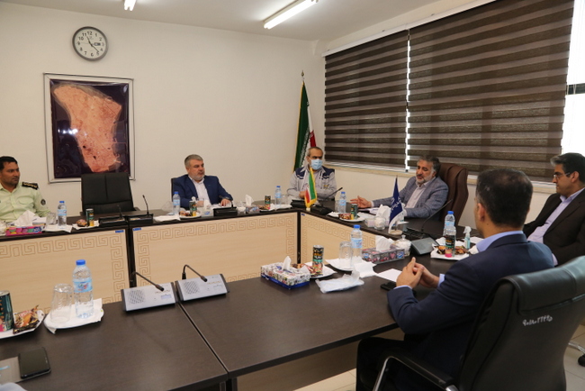 فاصله گذاری اجتماعی 4