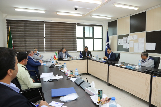 فاصله گذاری اجتماعی 11