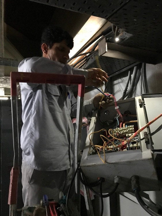 برق اسکله  4