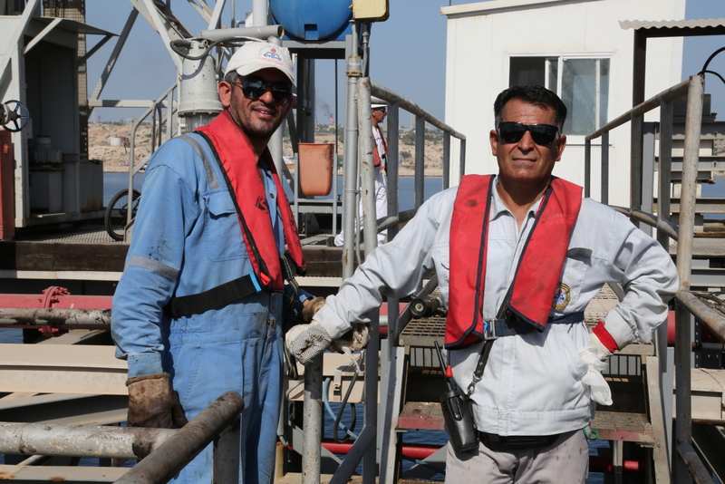 تعمیرات اسکله  23