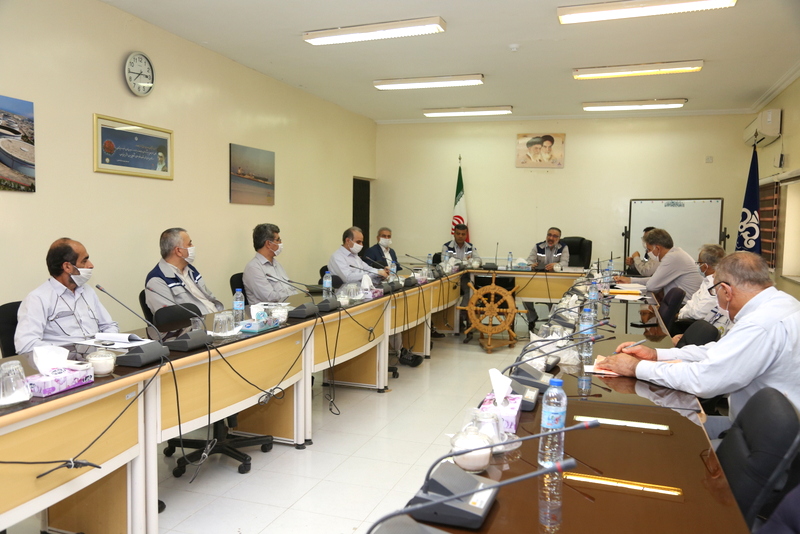 جلسه مدیرعامل در خارگ 2