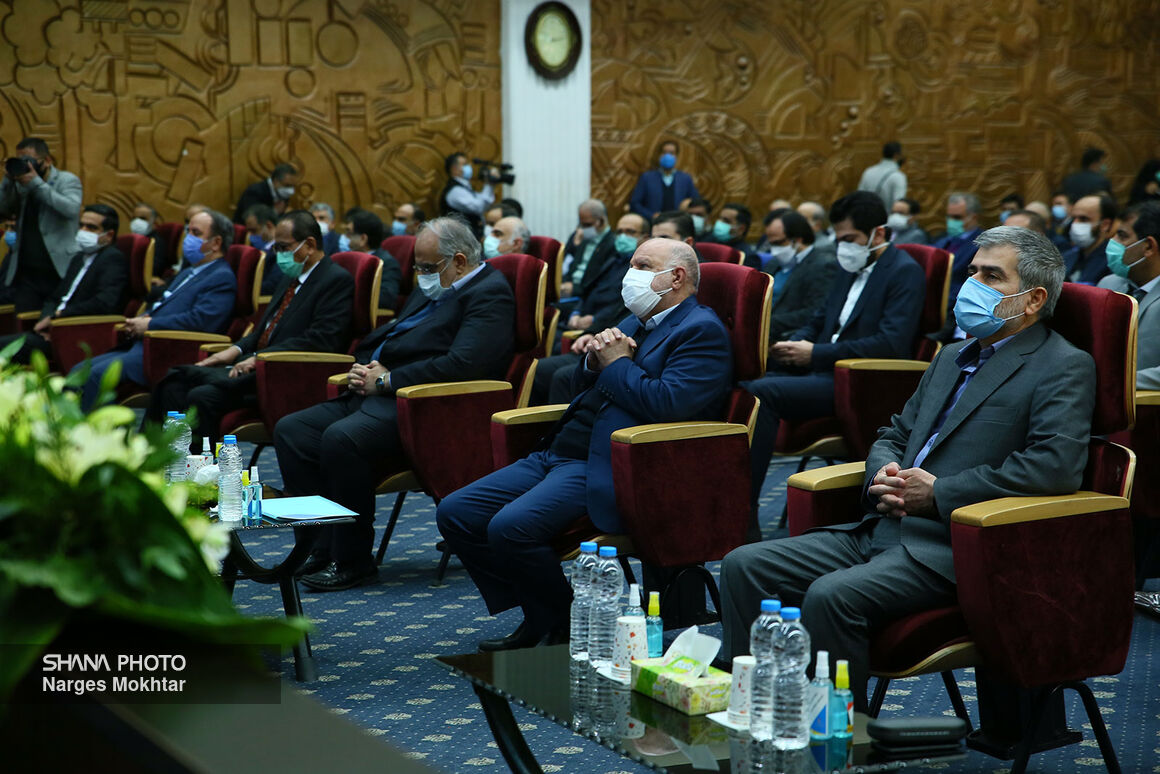 افتتاحیه نمایشگاه 25 12