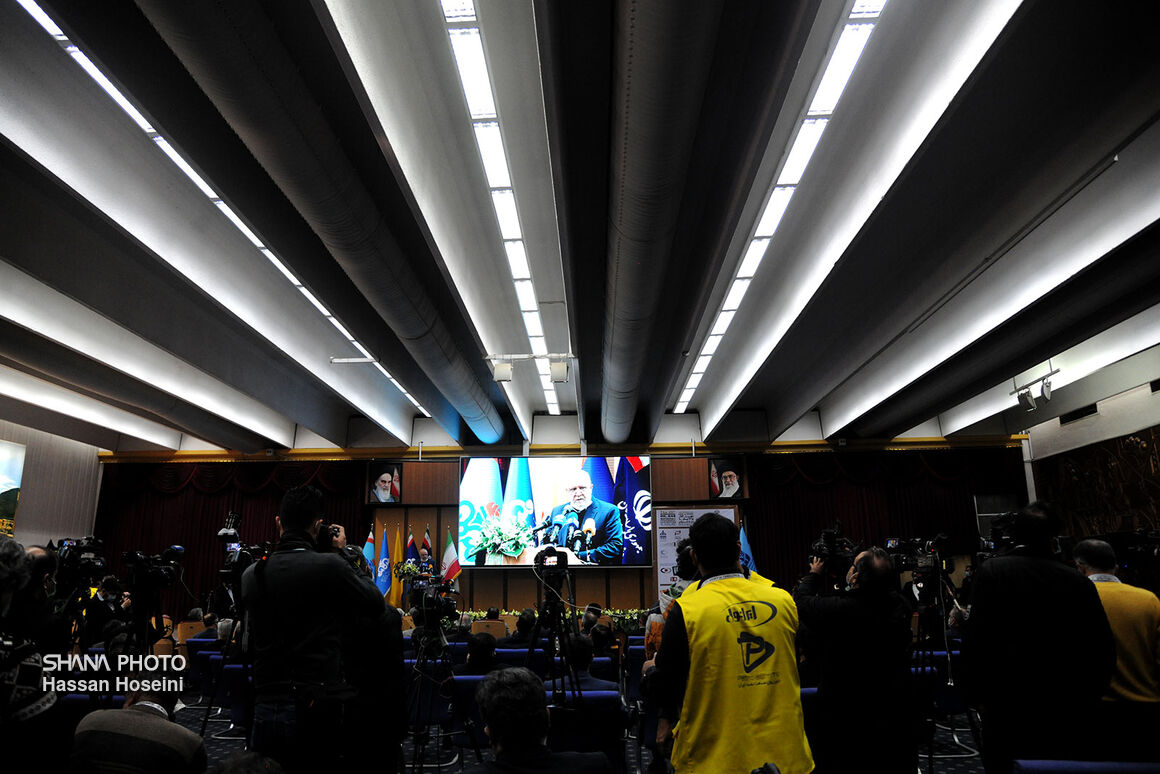 افتتاحیه نمایشگاه 25 31