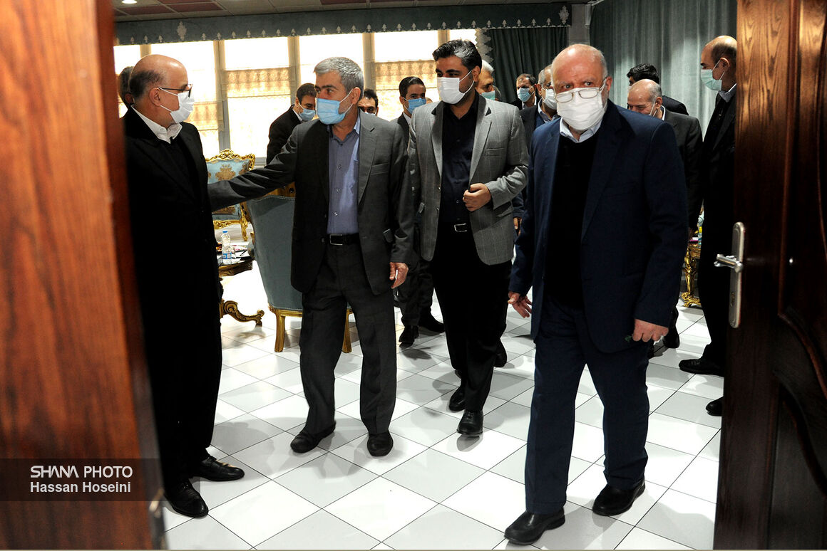 افتتاحیه نمایشگاه 25 36