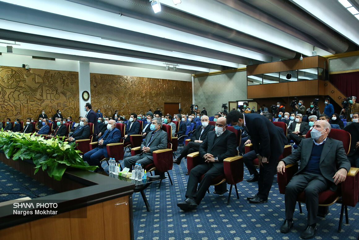 افتتاحیه نمایشگاه 25 46