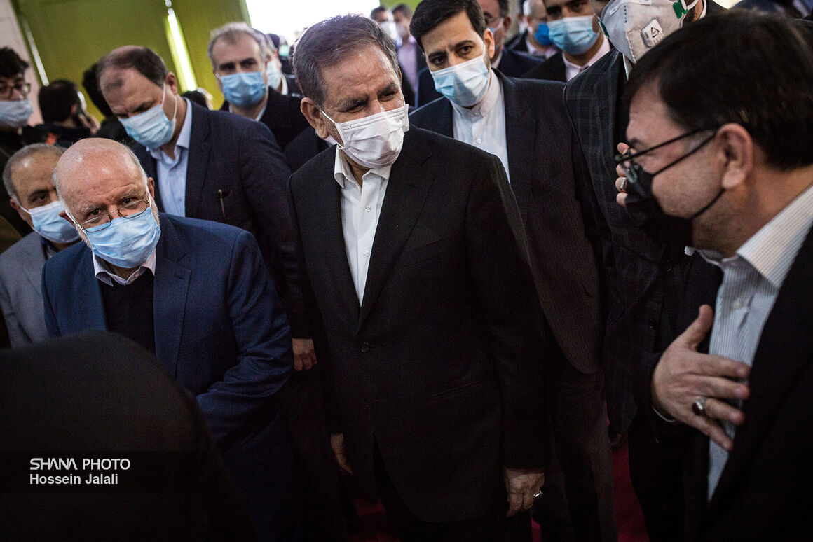 بازدید جهانگیری نمایشگاه 25 29