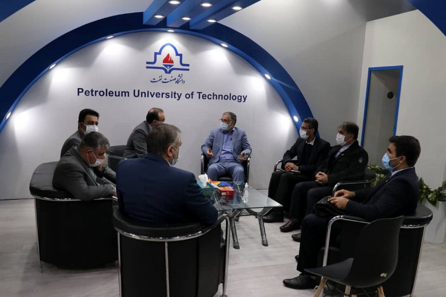 بازدید مدیران از نمایشگاه  19