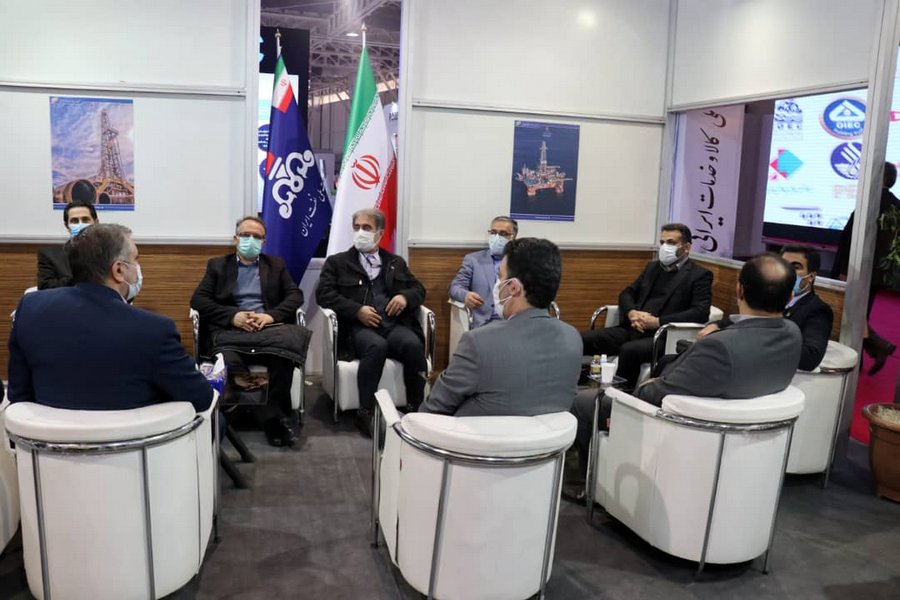 بازدید مدیران از نمایشگاه  20