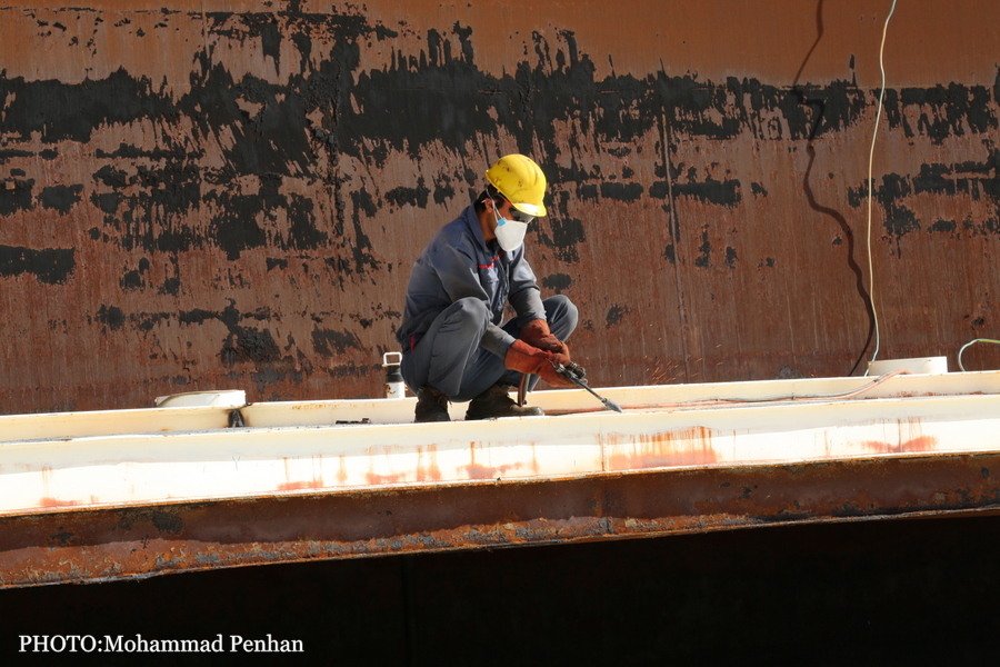 تلاشگران شرکت پایانه های نفتی ایران  6