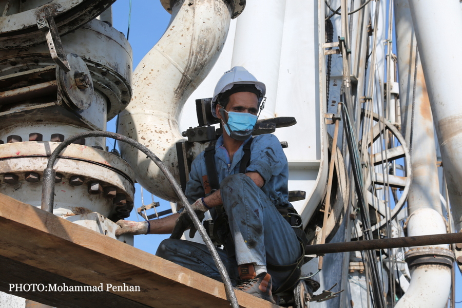 تلاشگران شرکت پایانه های نفتی ایران  9