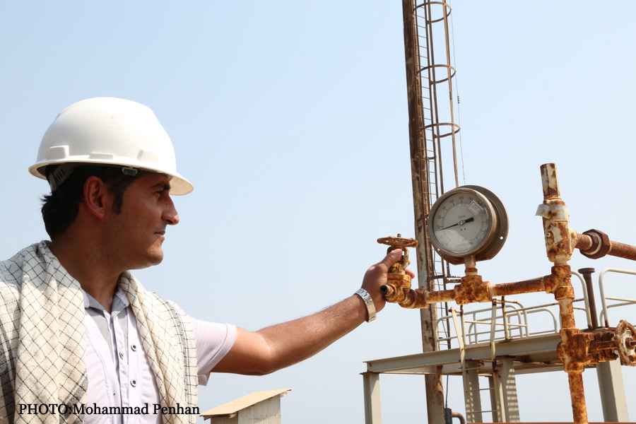 تلاشگران شرکت پایانه های نفتی ایران  22