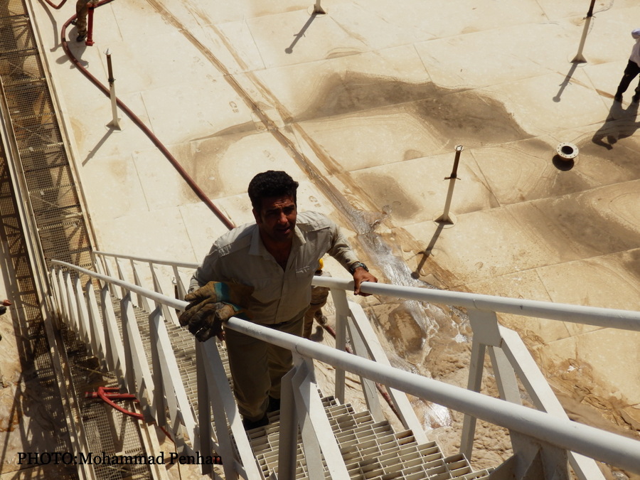 تلاشگران شرکت پایانه های نفتی ایران  3