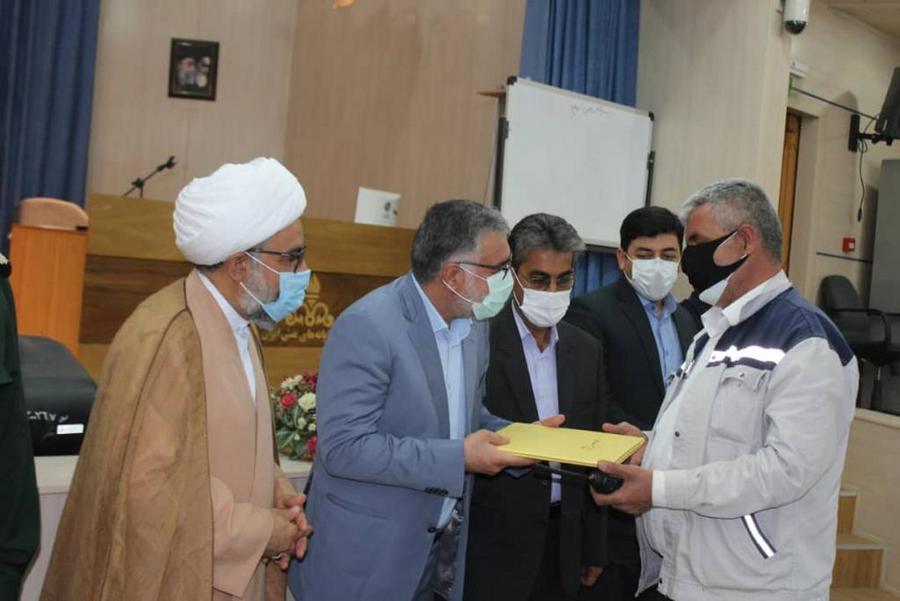 ملی شدن صنعت نفت  9