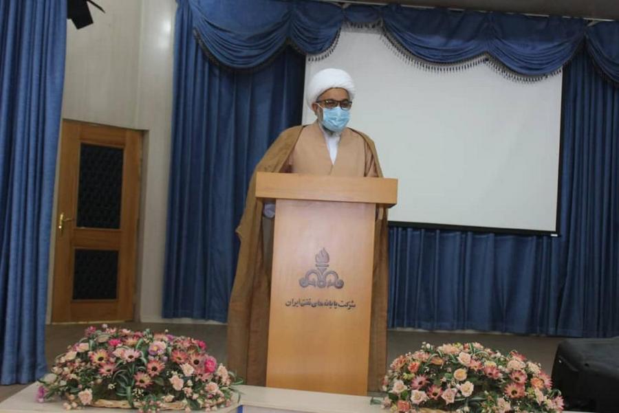 ملی شدن صنعت نفت  12