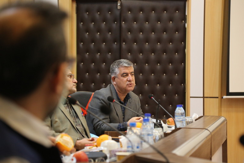 نشست بررسی مشکلات کارکنان  32