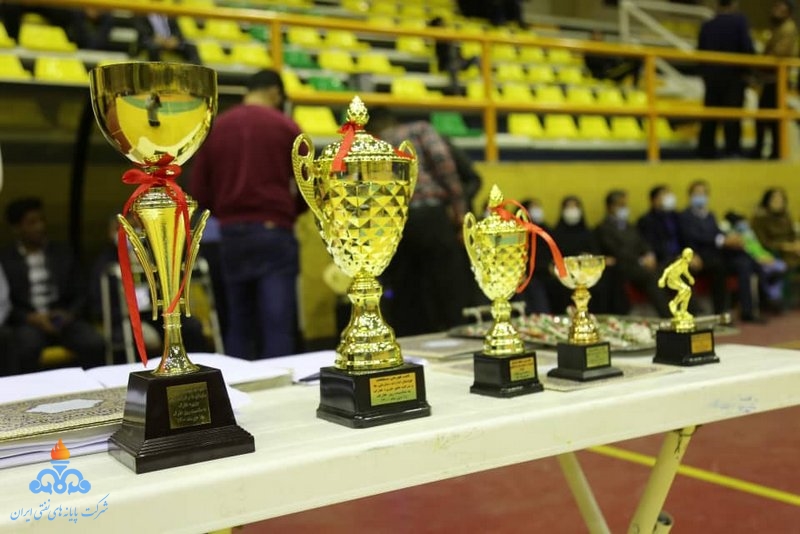 فوتسال روز خارگ 5