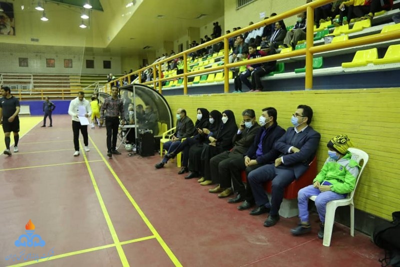 فوتسال روز خارگ 10