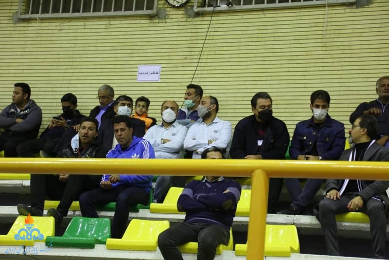 فوتسال روز خارگ 12