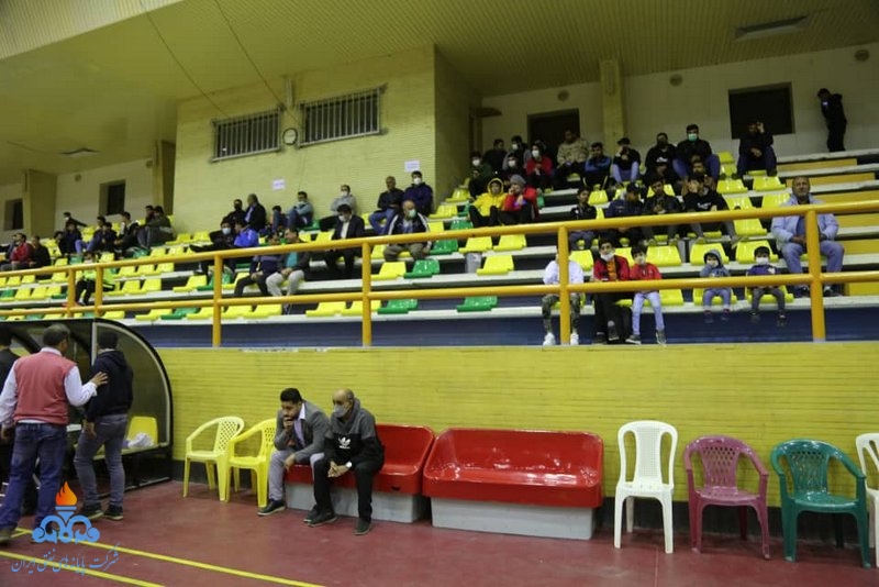 فوتسال روز خارگ 20