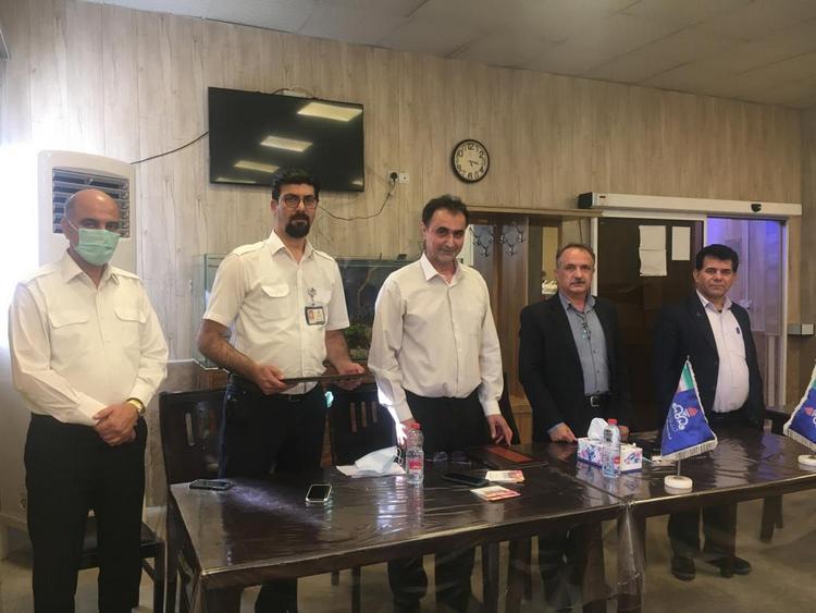 کارگر پارس جنوبی 2