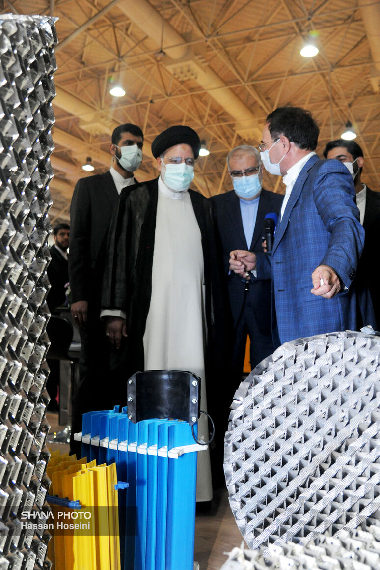 رییس جمهور نمایشگاه 11