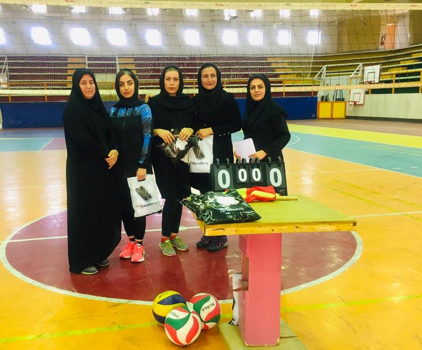 والیبال سه نفره  6