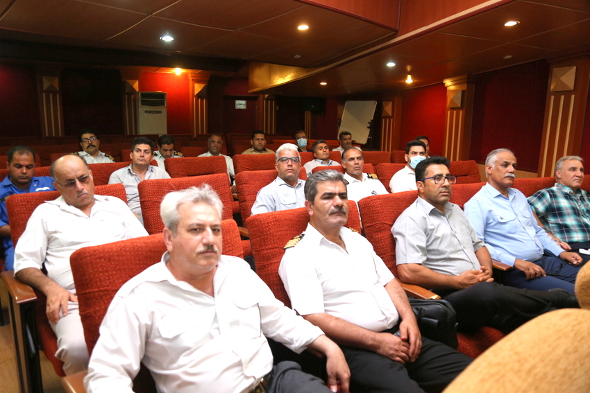 بازنشستگی عملیات دریایی 11