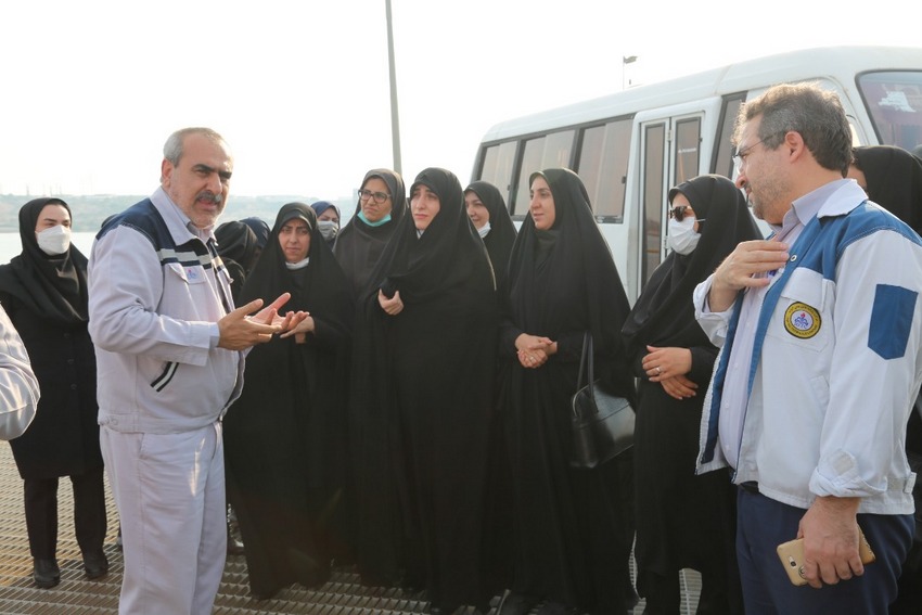مشاور وزیر در امور بانوان 7