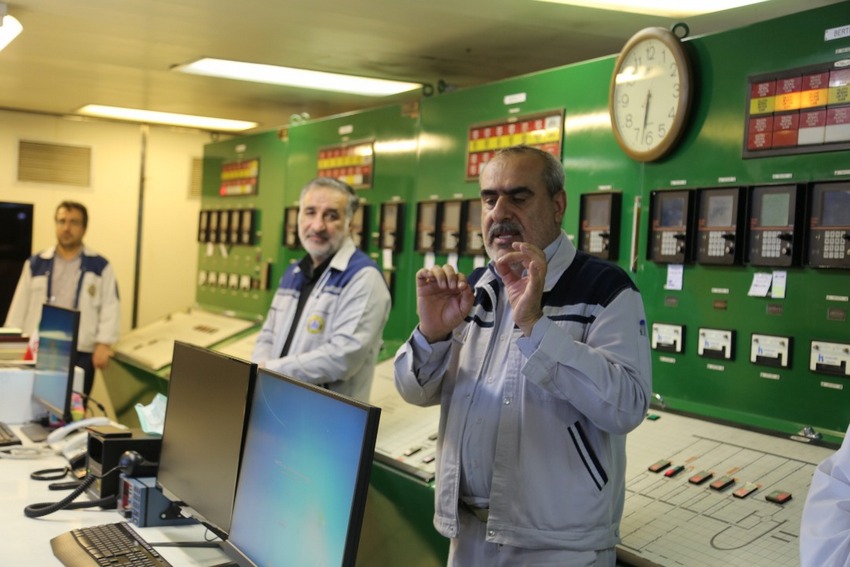 مشاور وزیر در امور بانوان 9