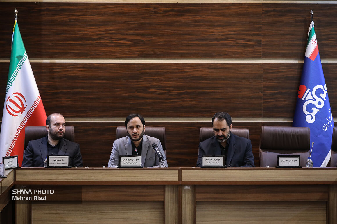 نشست با سخنگوی دولت 3