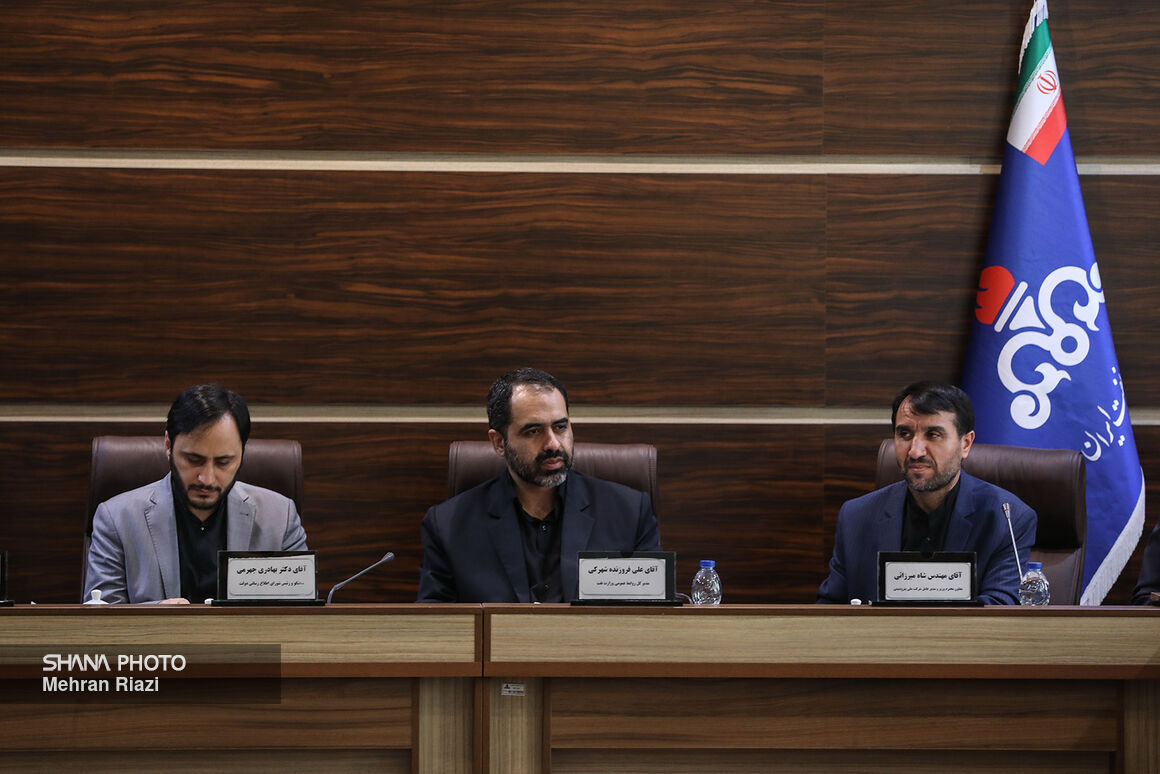 نشست با سخنگوی دولت 22