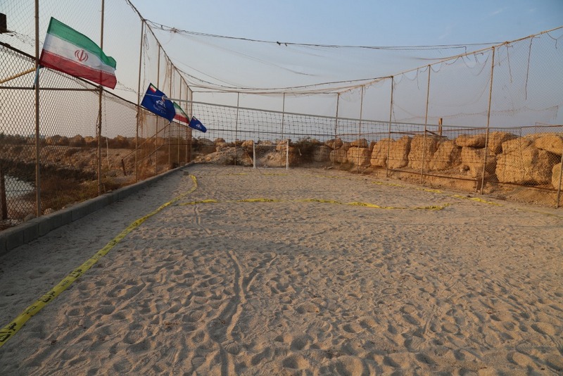 زمین ساحلی 1