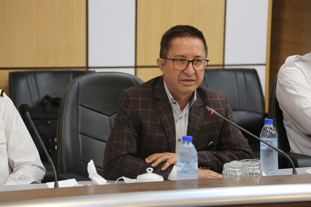 بازنشستگی کورش مقدم 9