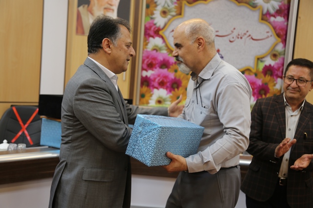 بازنشستگی کورش مقدم 61