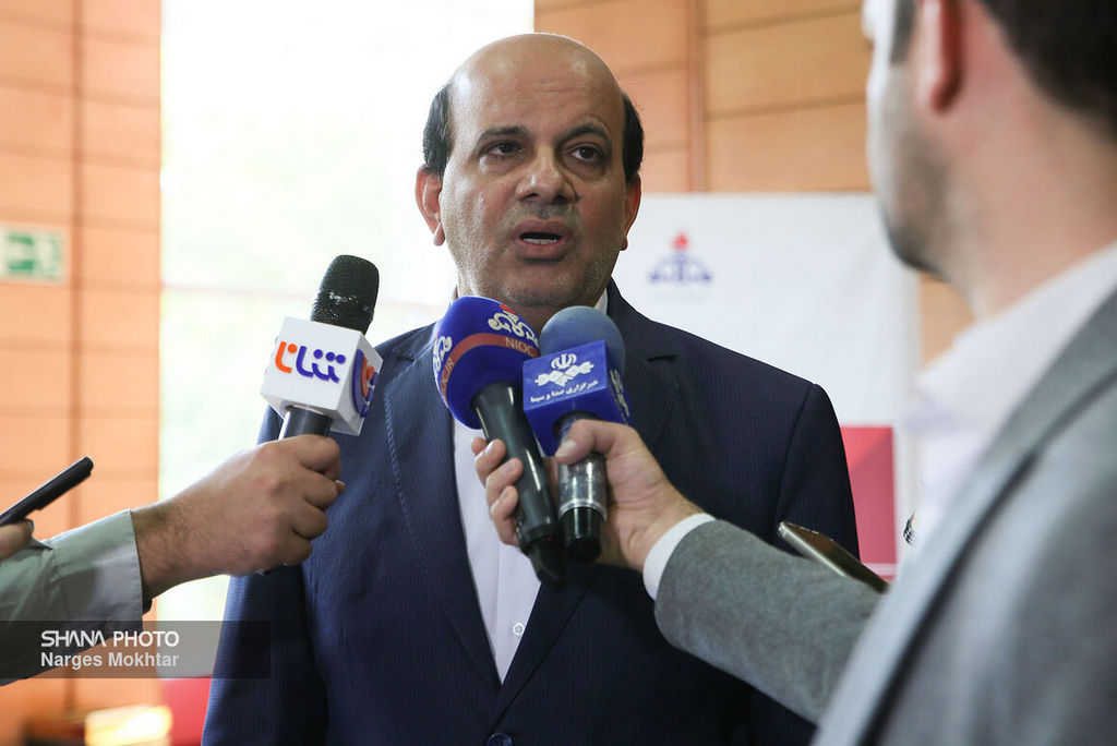 همایش معرفی فرصت‌های سرمایه‌گذاری در پروژه‌های تأمین خدمات شناوری شرکت ملی نفت 3