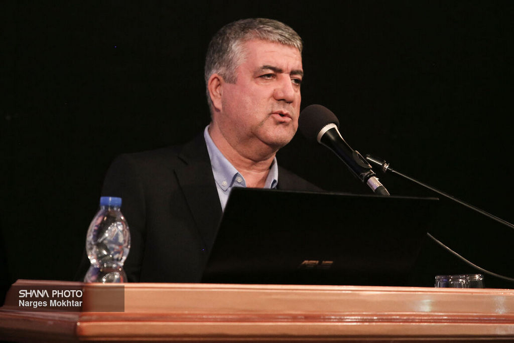 همایش معرفی فرصت‌های سرمایه‌گذاری در پروژه‌های تأمین خدمات شناوری شرکت ملی نفت 5