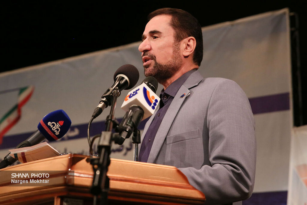 همایش معرفی فرصت‌های سرمایه‌گذاری در پروژه‌های تأمین خدمات شناوری شرکت ملی نفت 19