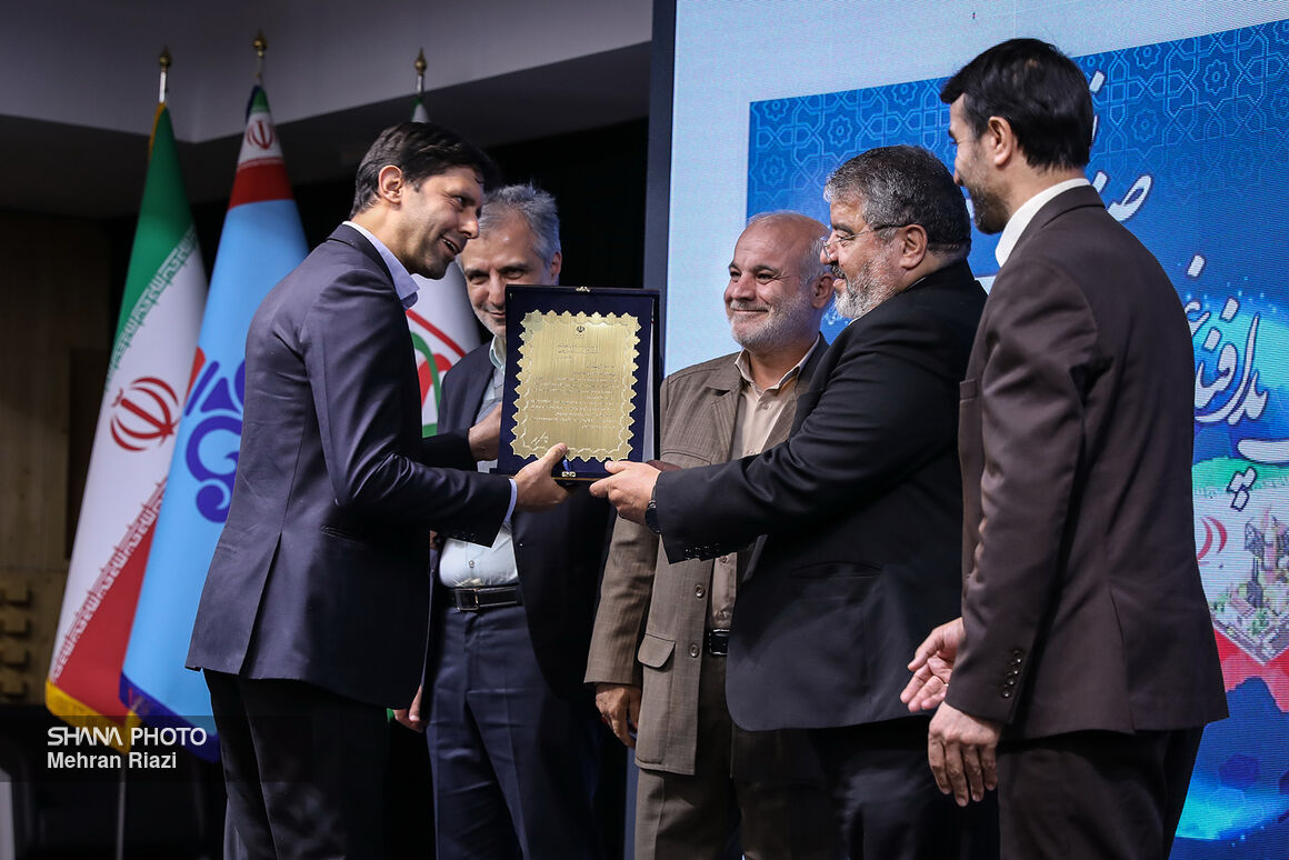 آیین نکوداشت پدافند غیر عامل 11