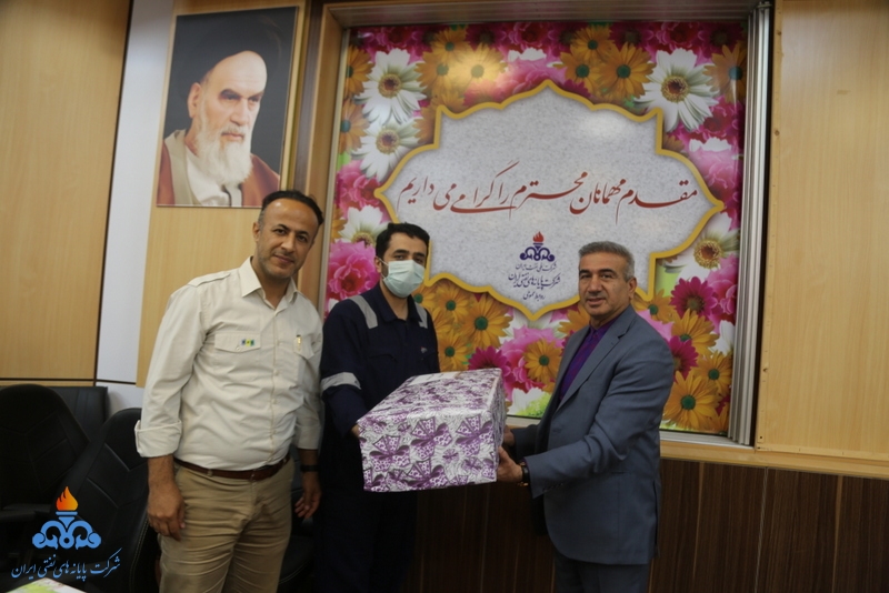 اسماعیل احمدی 40