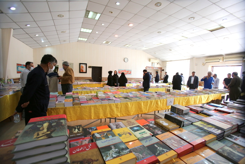 نمایشگاه کتاب 8