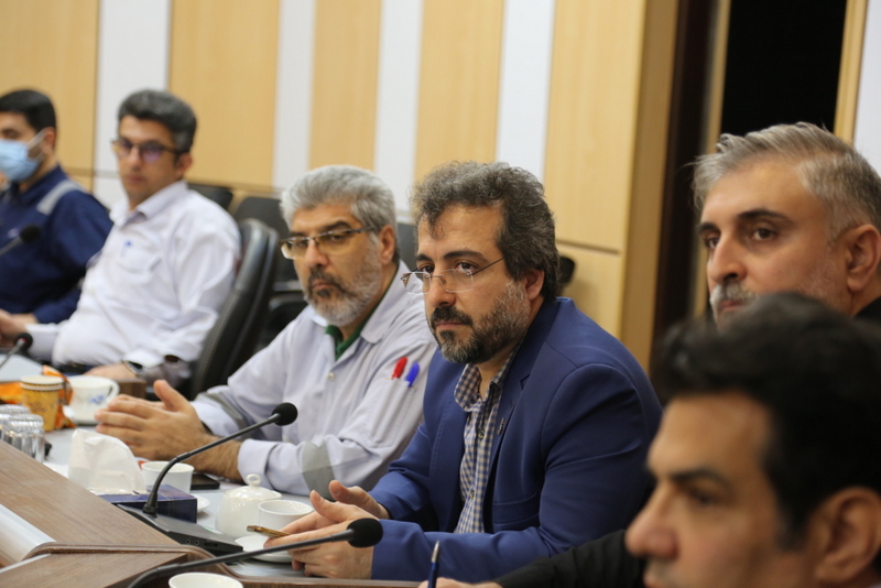 خدمات پشتیبانی 8